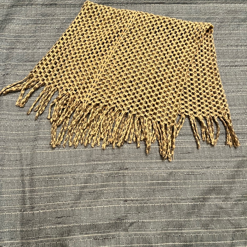 Knitted Infinity Scarf - Picture 6 of 6